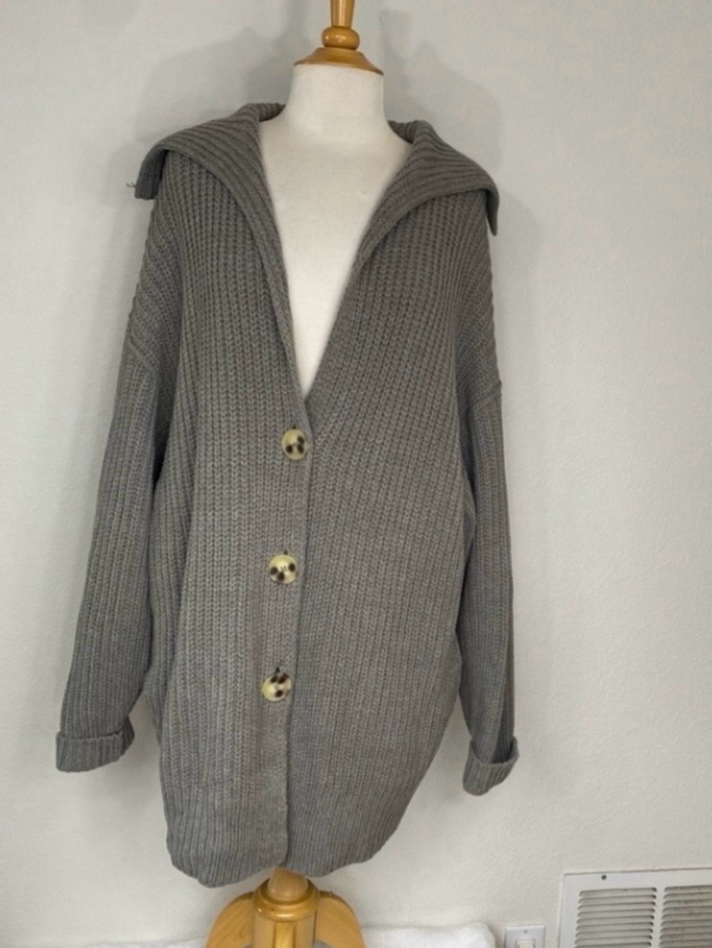 Free People Women's Gray Chunky Knit Button Swim Too Deep Cardigan Size Large